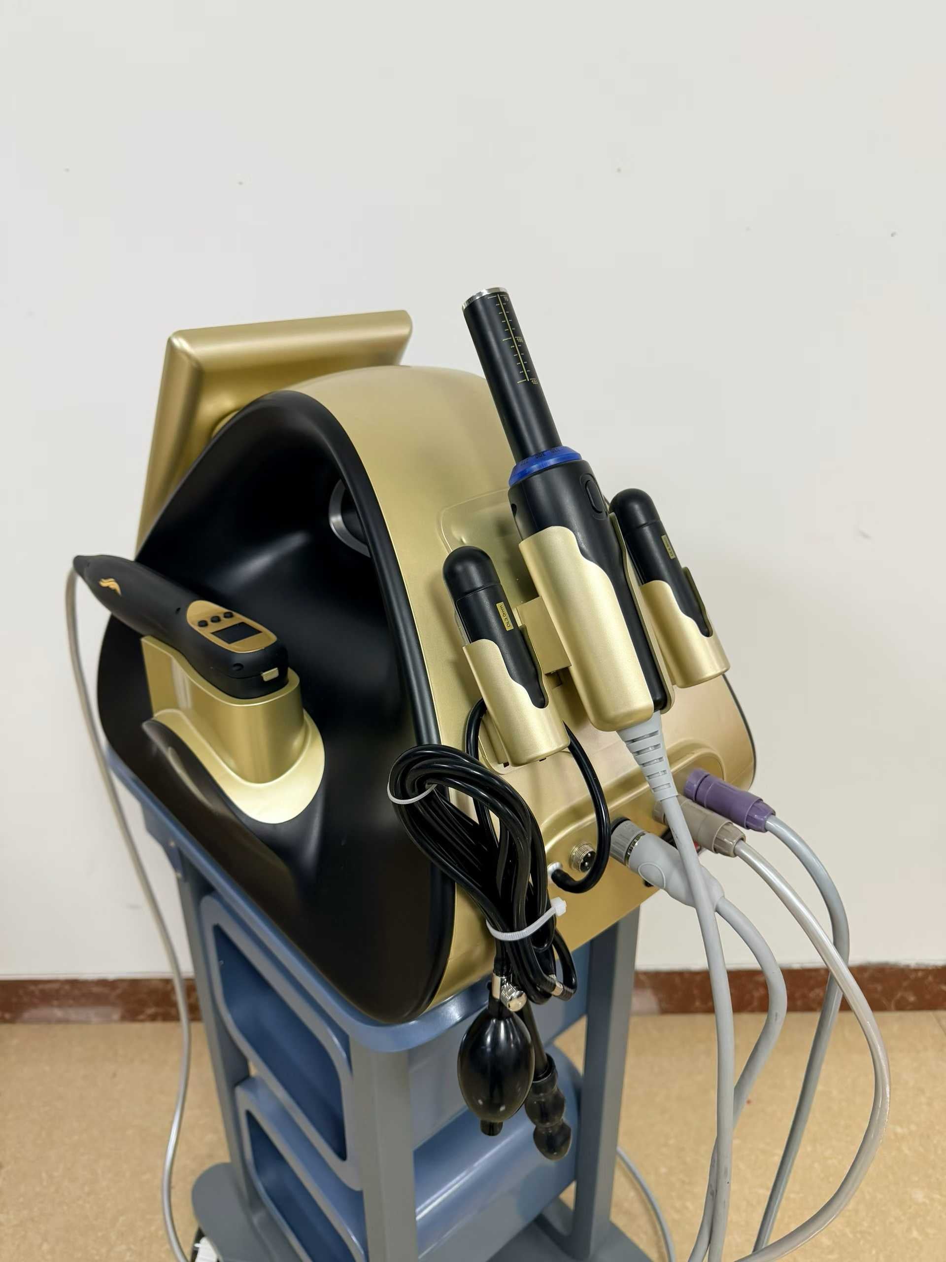 22D Max Ultra HIFU Machine – Multi-Dimensional Face Lifting &amp; Body Contouring