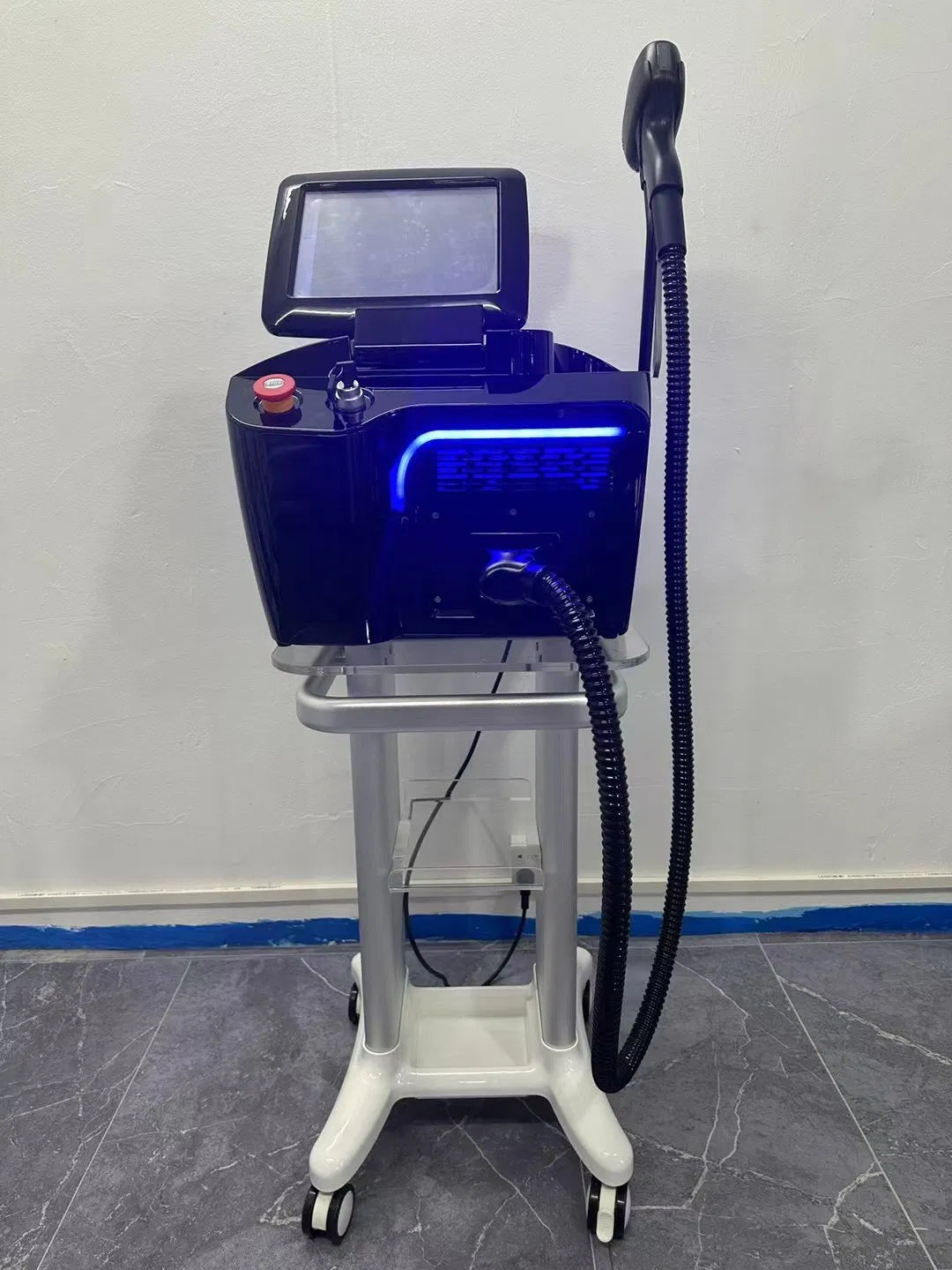 Portable 808nm Diode Laser Hair Removal Machine  Painless Permanent Hair Removal for Men &amp; Women hongruibeauty